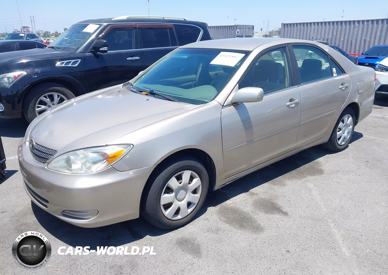2003 Toyota Camry Le VIN:JTDBE32K330175745 - 2
