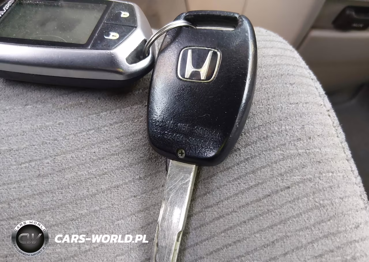2011 Honda Odyssey Lx VIN:5FNRL5H24BB065178 - 11