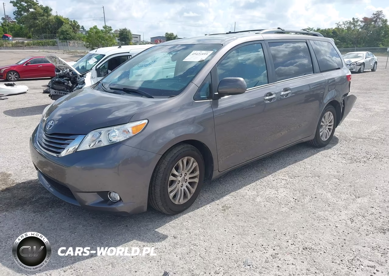 2016 Toyota Sienna Xle 8 Passenger VIN:5TDYK3DC6GS718775 - 2
