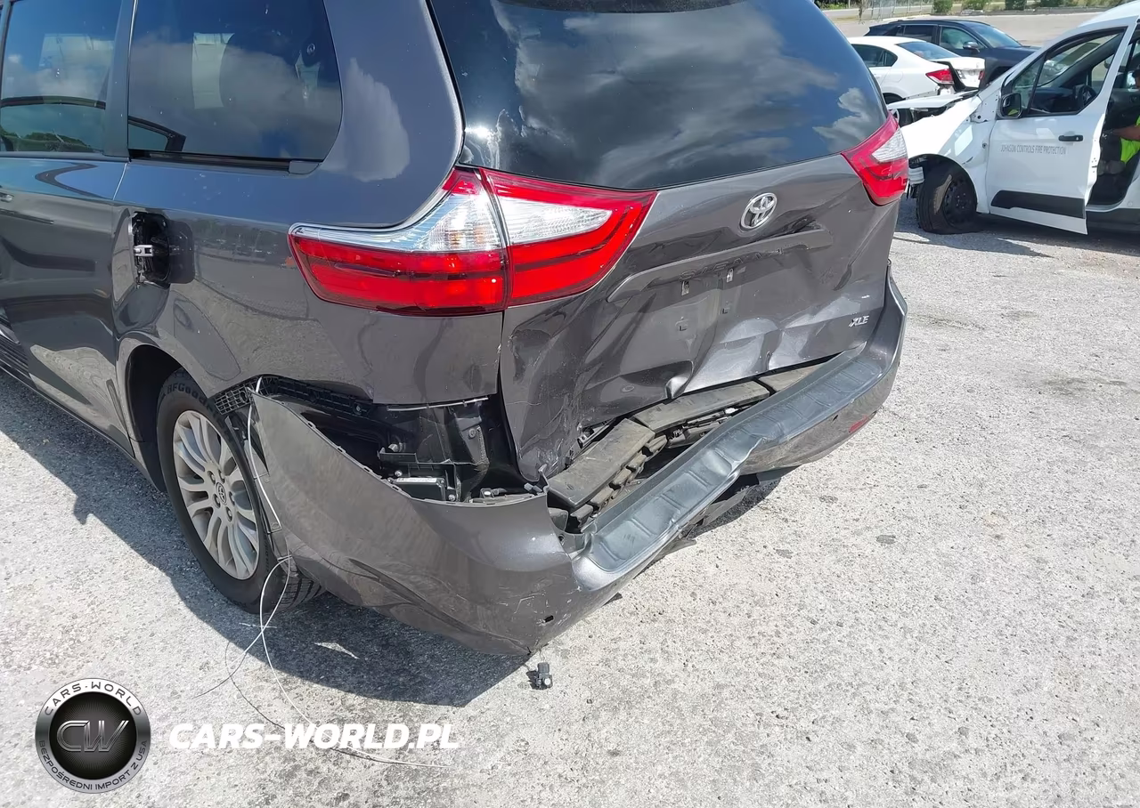 2016 Toyota Sienna Xle 8 Passenger VIN:5TDYK3DC6GS718775 - 6