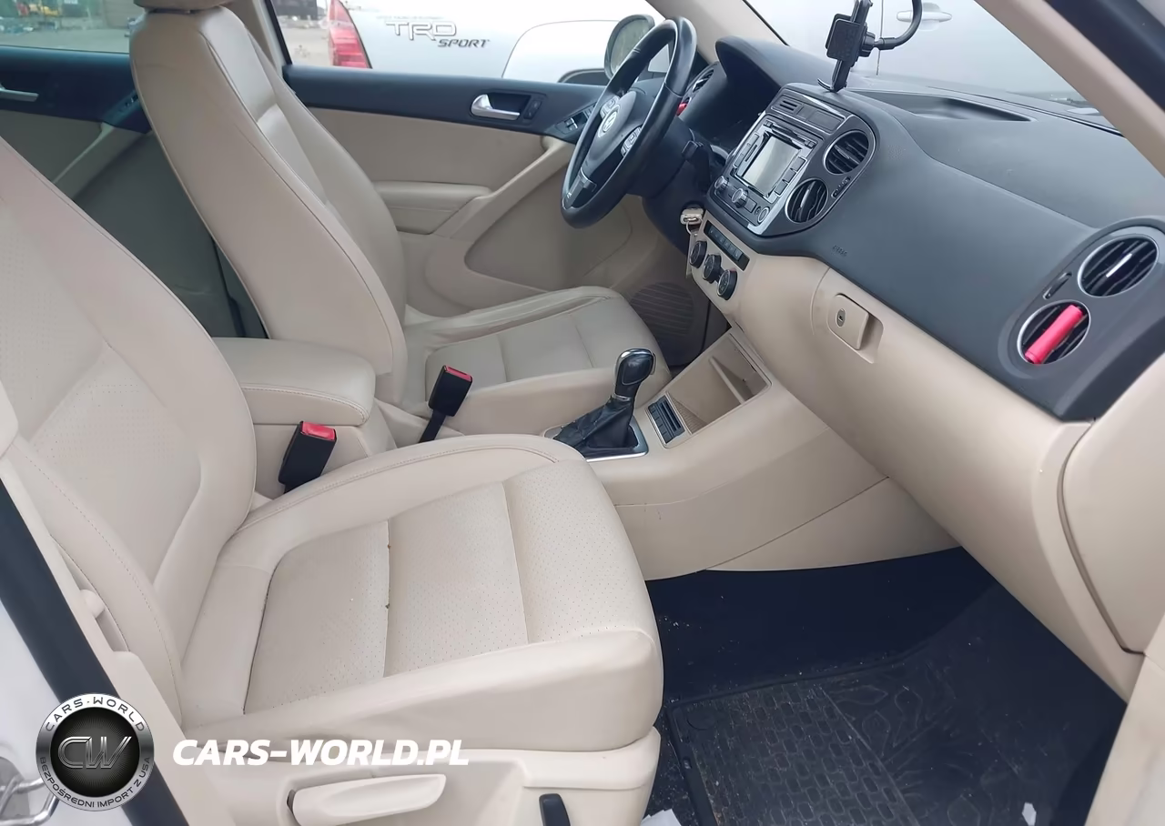 2013 Volkswagen Tiguan Se VIN:WVGBV3AX3DW057170 - 5