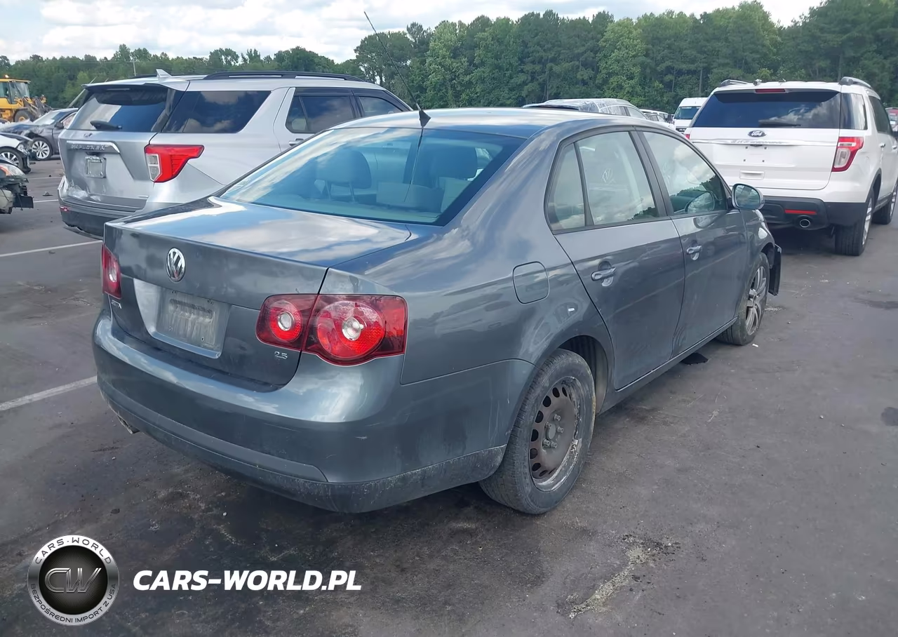 2009 Volkswagen Jetta S VIN:3VWJM71K69M170405 - 4