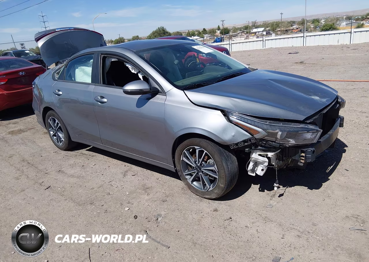2024 Kia Forte Lxs VIN:3KPF24AD8RE764650 - 1