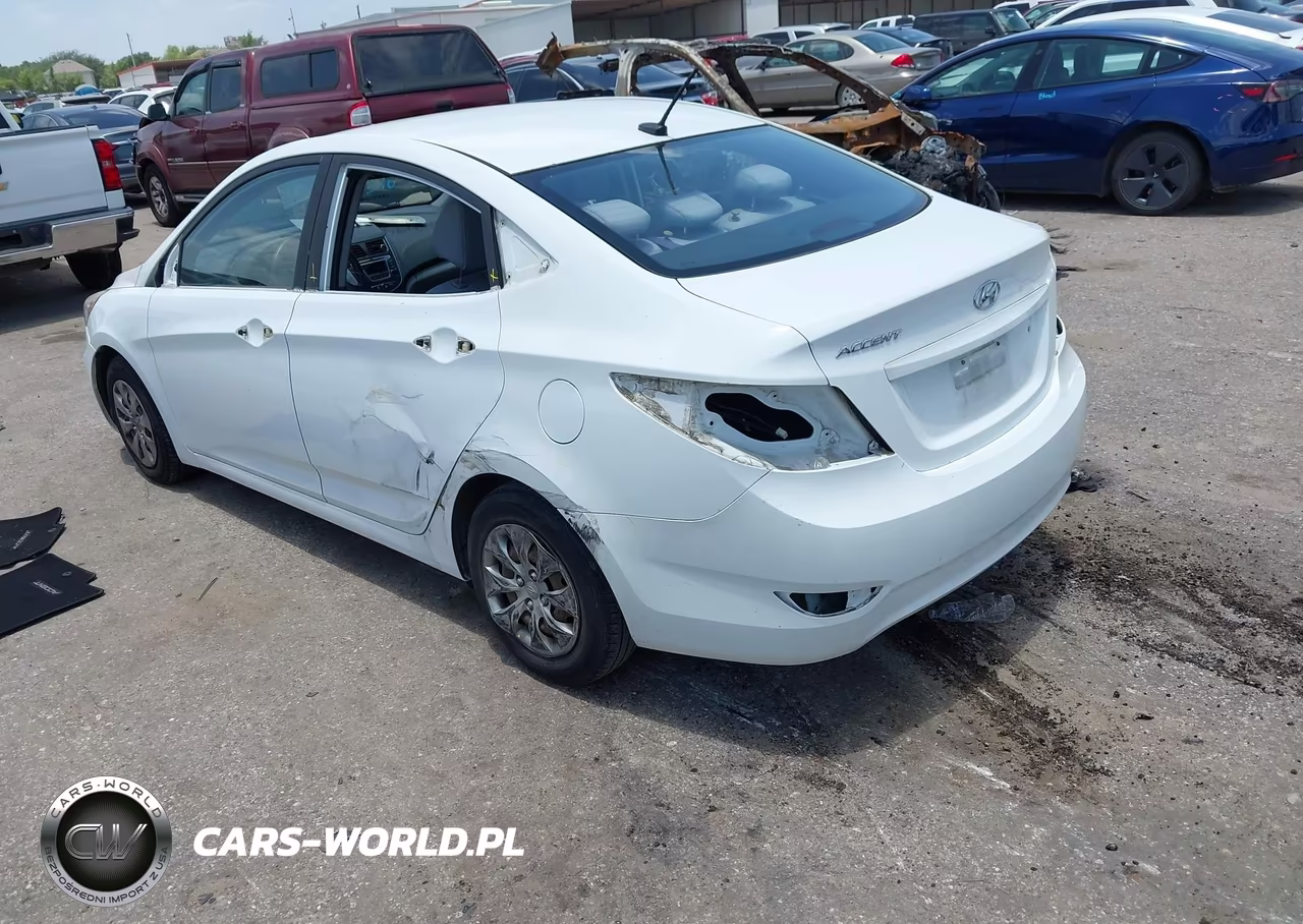 2015 Hyundai Accent Gls VIN:KMHCT4AE1FU906404 - 3
