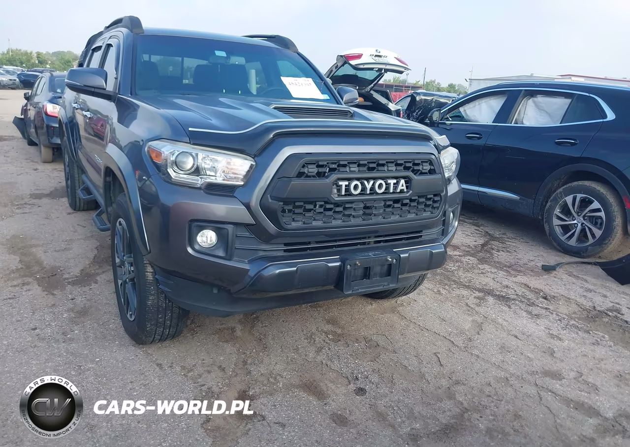2017 Toyota Tacoma Trd Sport VIN:5TFAZ5CN8HX026749 - 12