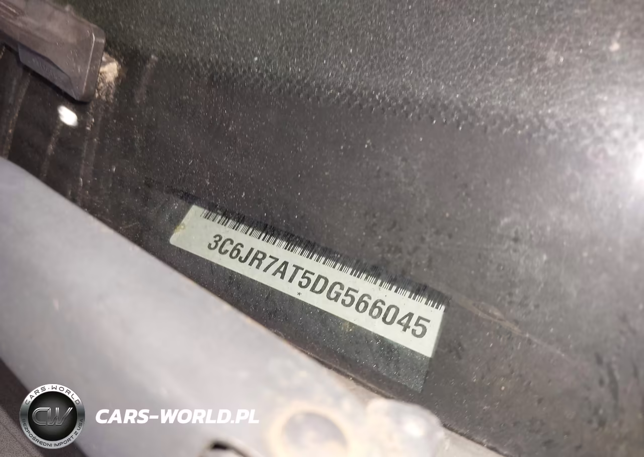 2013 Ram 1500 Express VIN:3C6JR7AT5DG566045 - 9