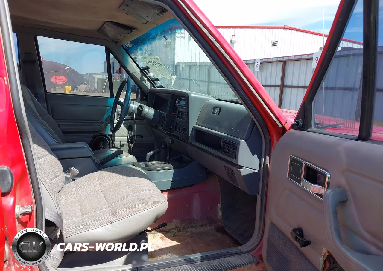 1994 Jeep Cherokee Sport VIN:1J4FJ68S1RL131556 - 5