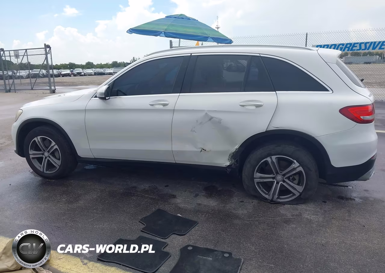 2017 Mercedes-Benz Glc 300 VIN:WDC0G4JB8HF122949 - 6