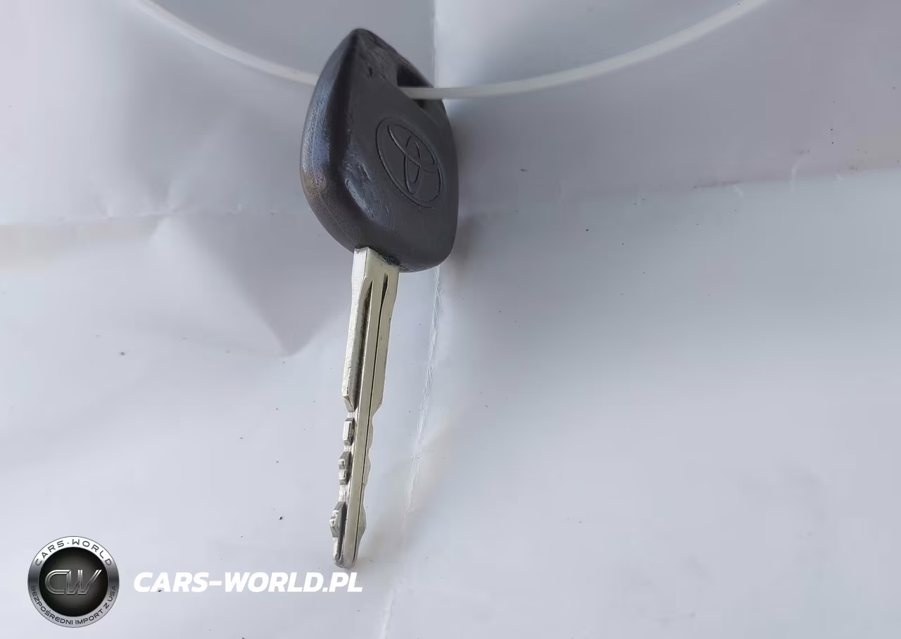 2008 Toyota Corolla Ce VIN:1NXBR32E28Z945167 - 11