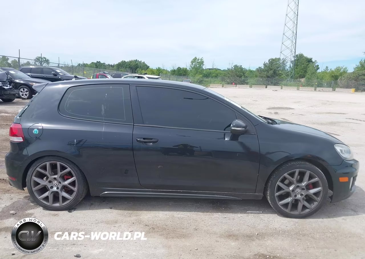 2010 Volkswagen Gti 2-Door VIN:WVWFV7AJ1AW398524 - 14