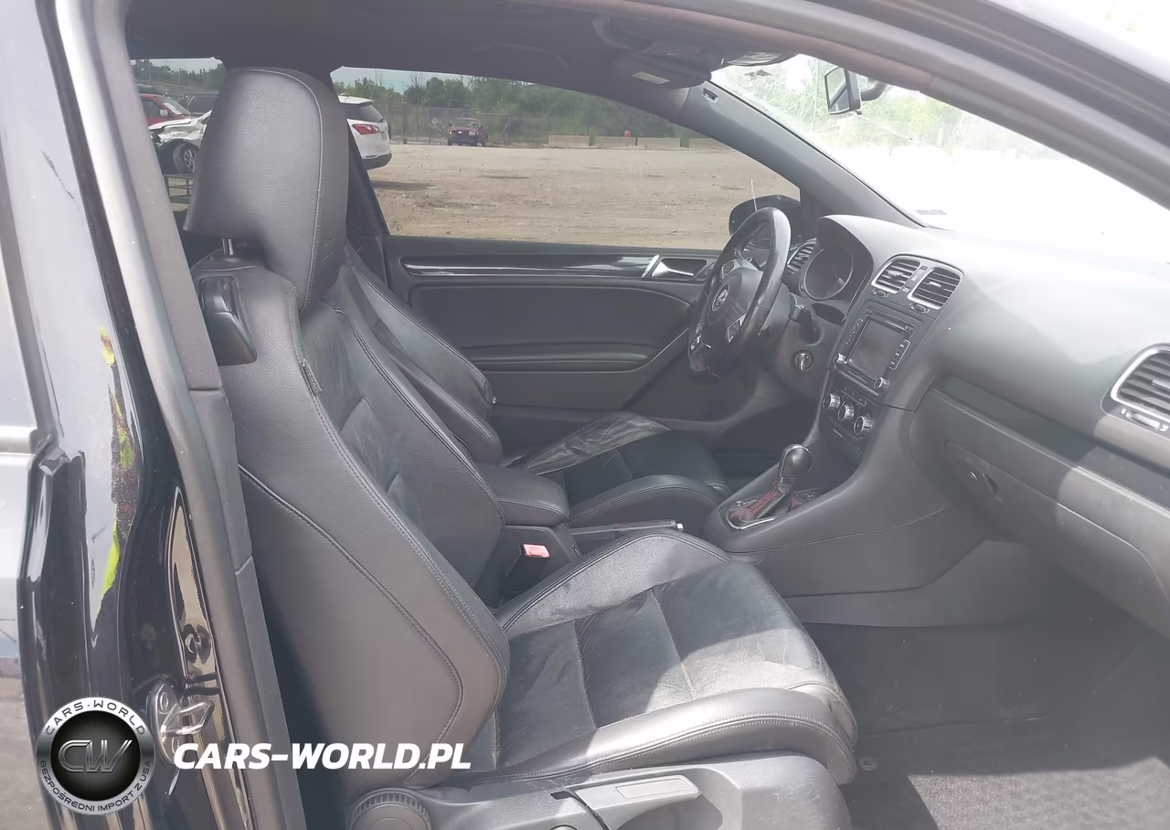 2010 Volkswagen Gti 2-Door VIN:WVWFV7AJ1AW398524 - 5