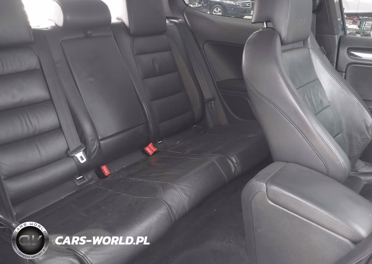 2010 Volkswagen Gti 2-Door VIN:WVWFV7AJ1AW398524 - 8