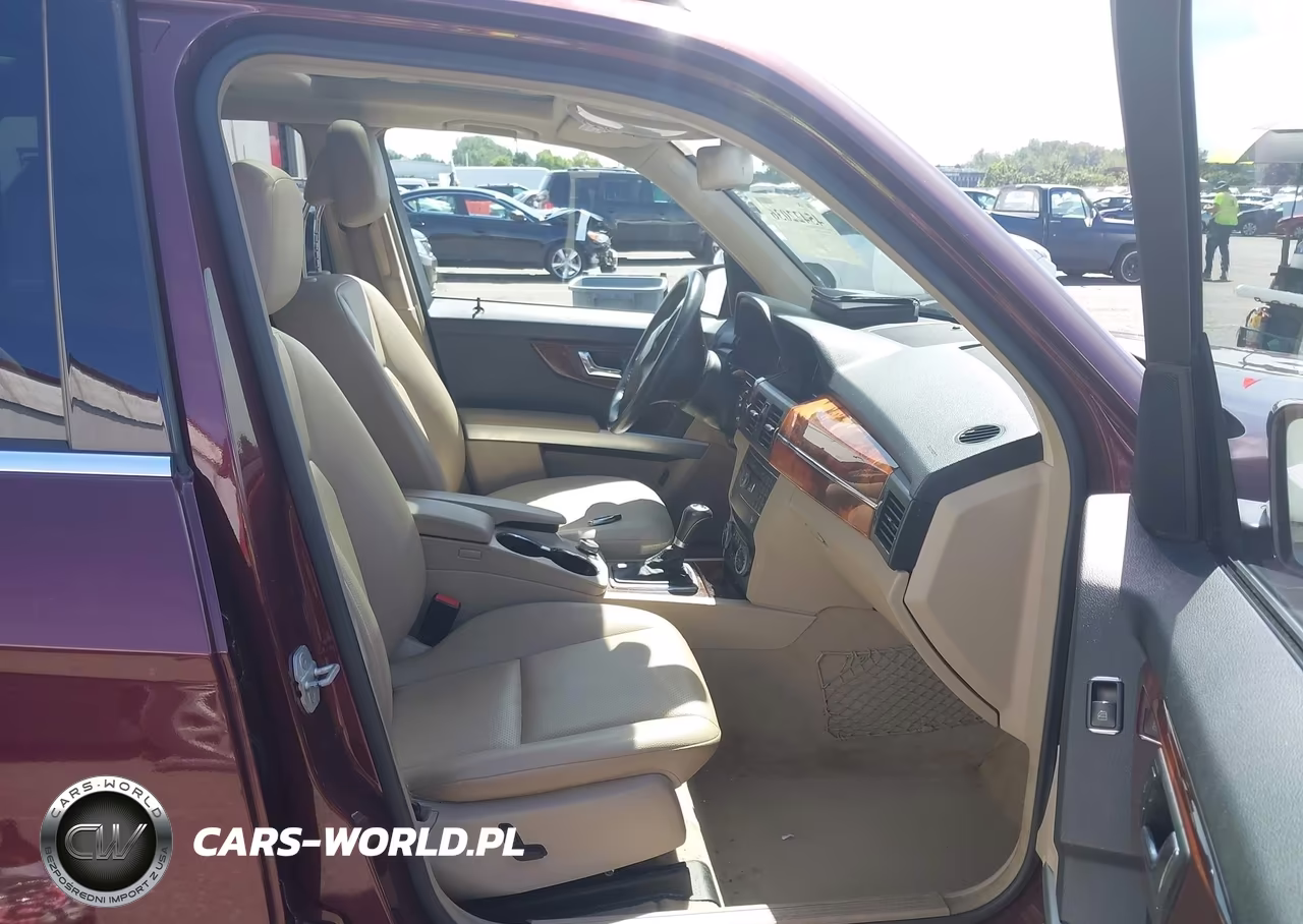 2010 Mercedes-Benz Glk 350 4Matic VIN:WDCGG8HBXAF412045 - 5