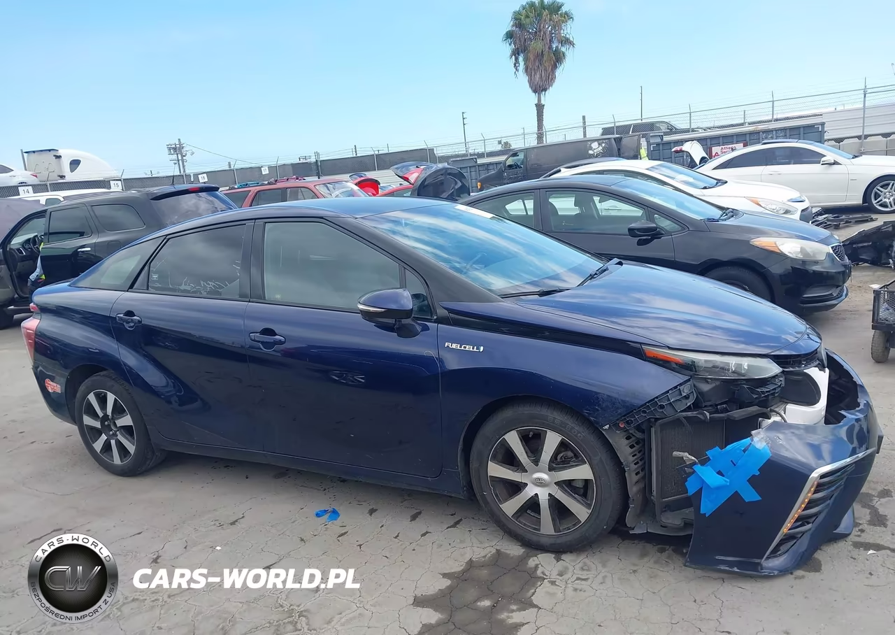 2017 Toyota Mirai VIN:JTDBVRBD4HA001303 - 13