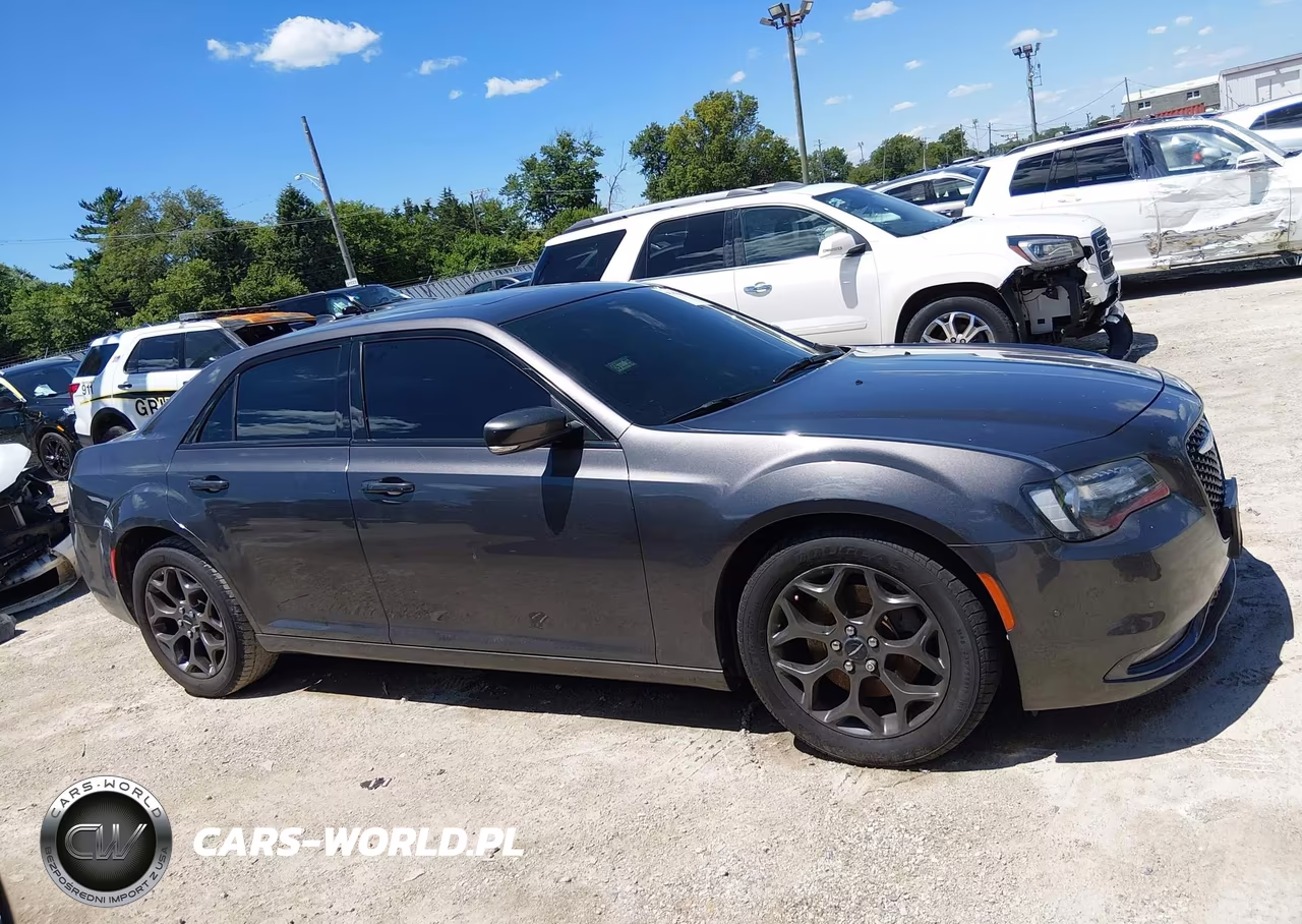 2018 Chrysler 300 300S Awd VIN:2C3CCAGG9JH165429 - 13