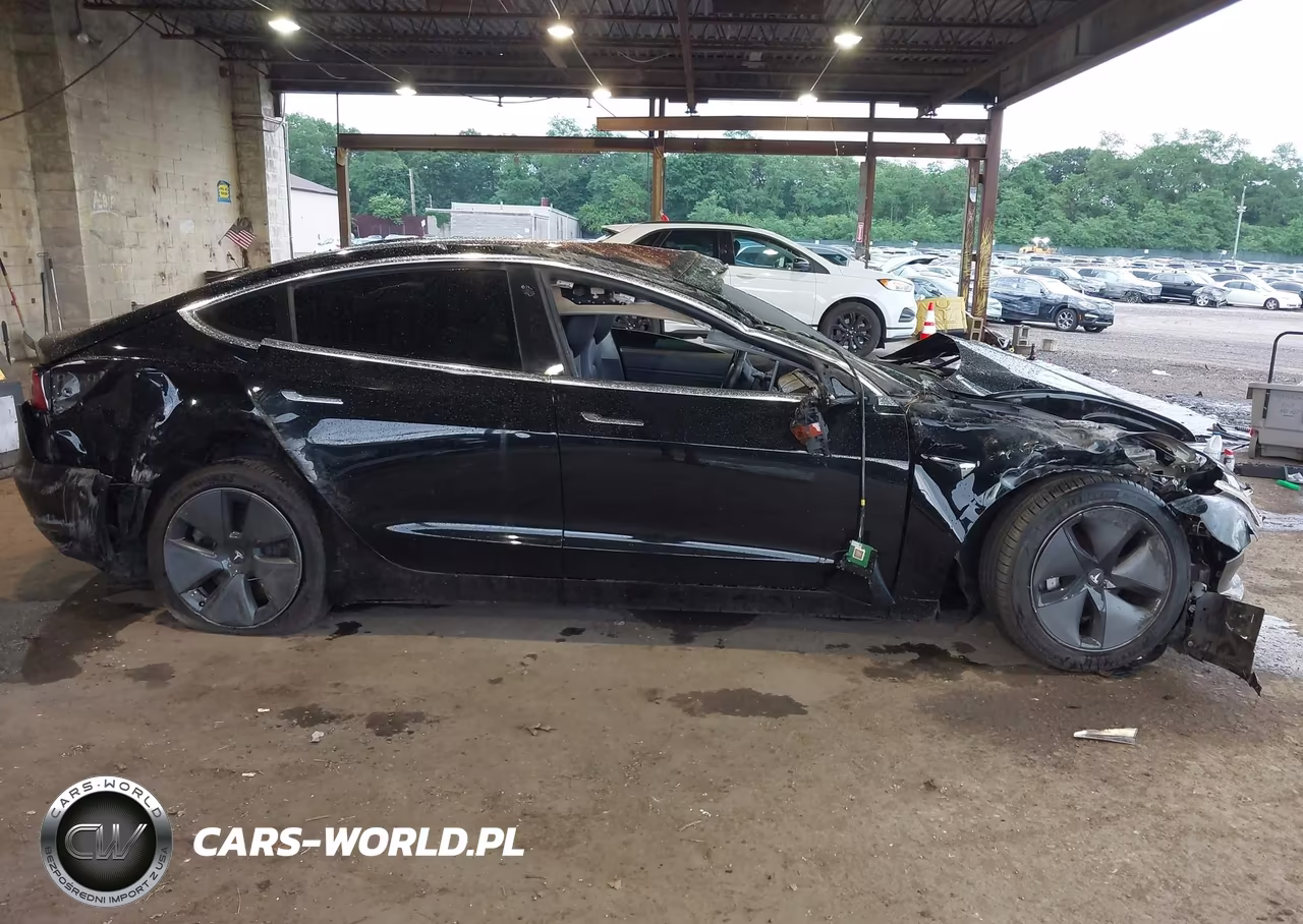 2018 Tesla Model 3 Long Range-Performance VIN:5YJ3E1EB7JF182295 - 11