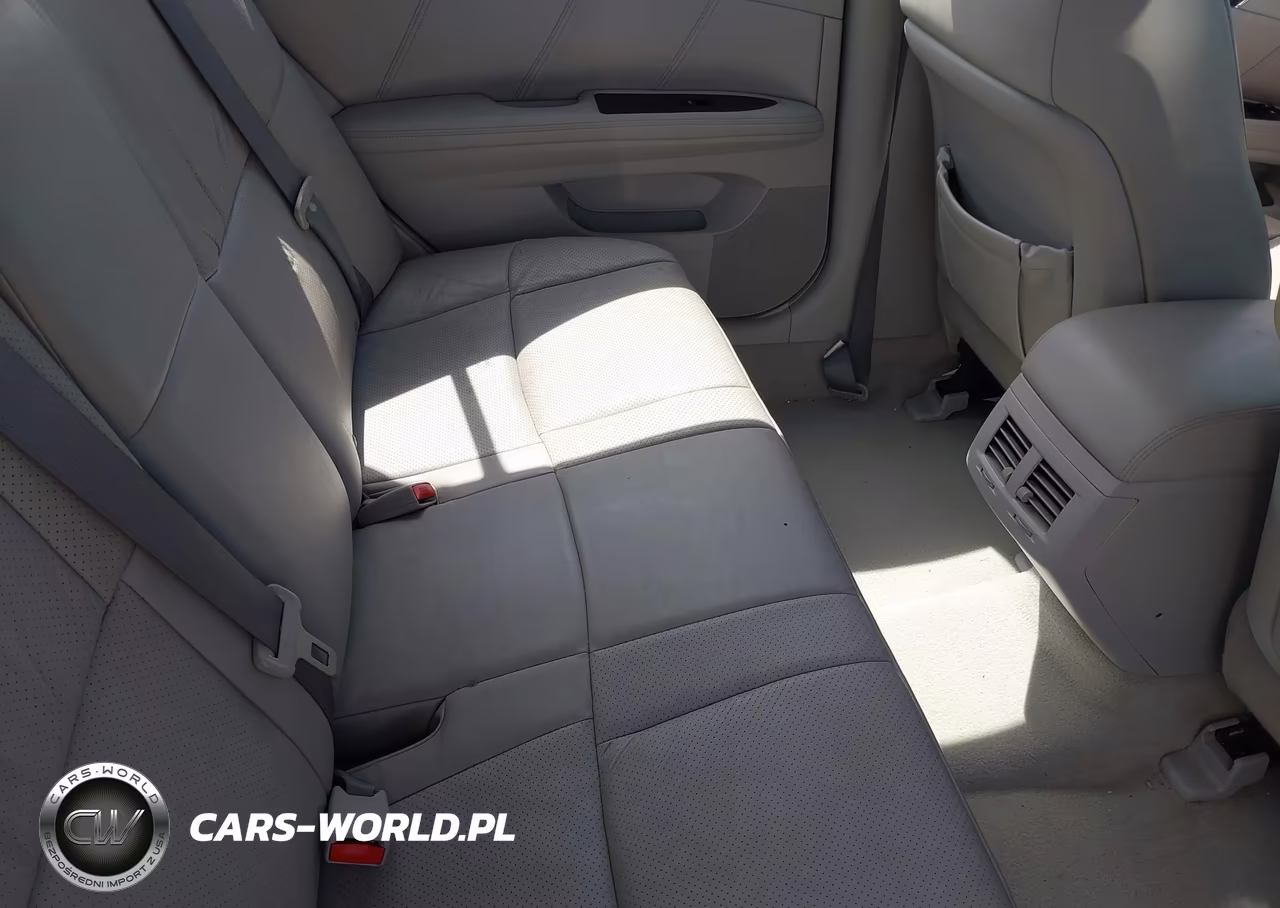 2010 Toyota Avalon Limited VIN:4T1BK3DBXAU355778 - 8