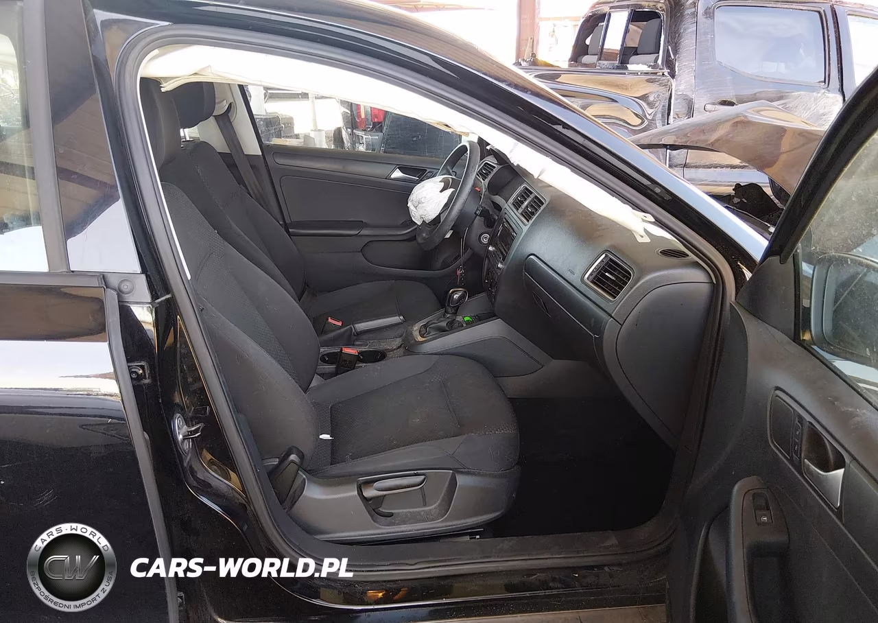 2014 Volkswagen Jetta 2.0L S VIN:3VW2K7AJ6EM440826 - 5