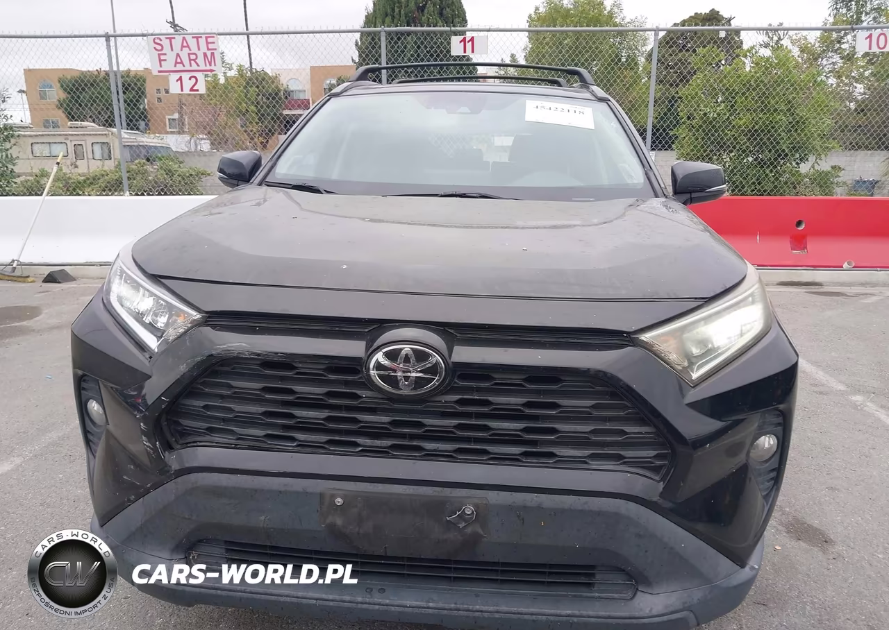 2020 Toyota Rav4 Xle Premium VIN:2T3C1RFV5LW087511 - 12