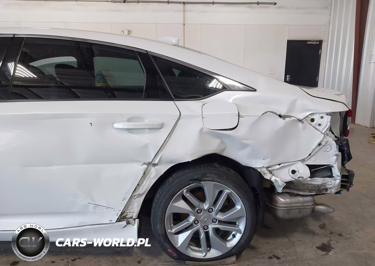 2018 Honda Accord Lx VIN:1HGCV1F14JA006613 - 6