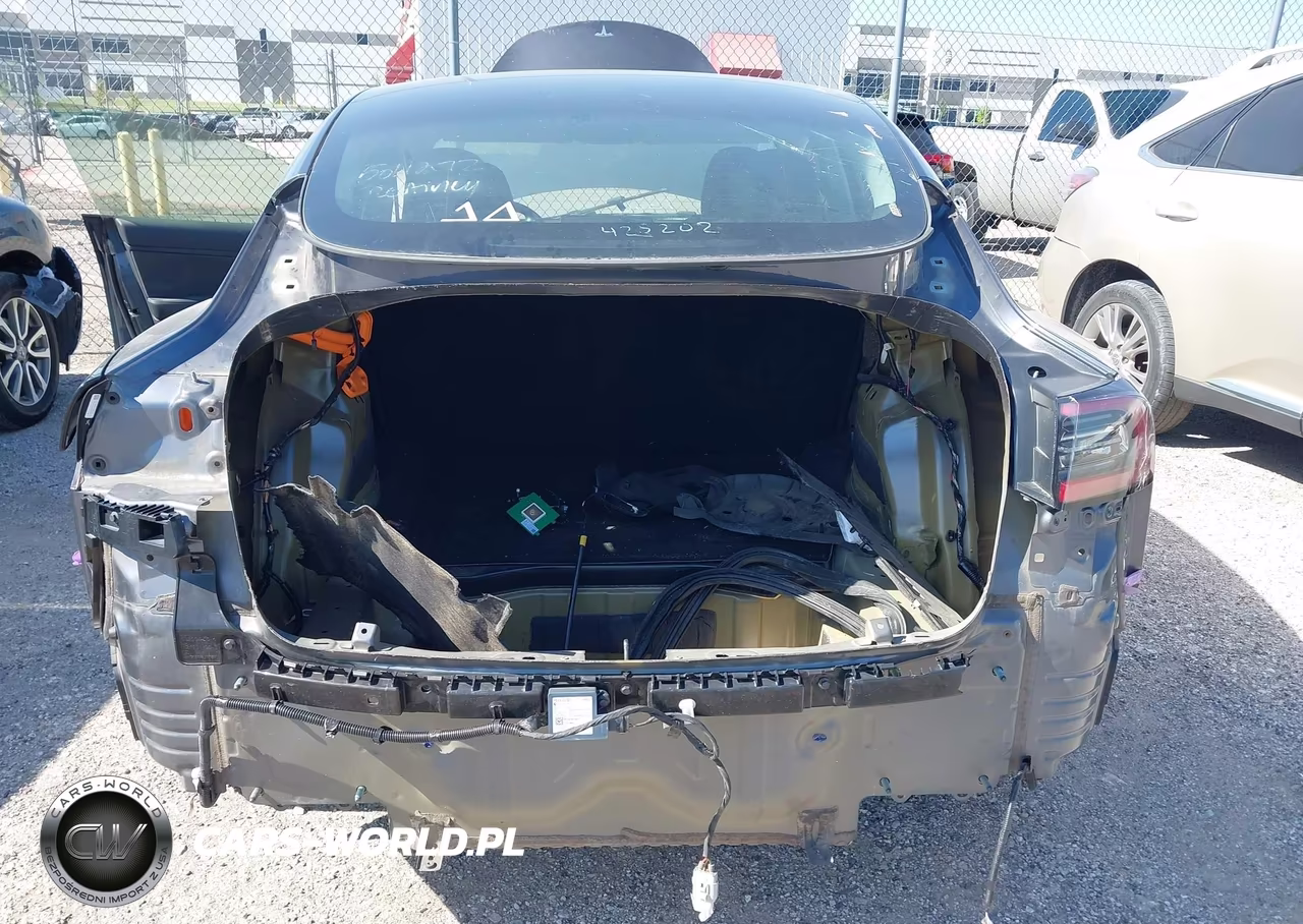 2019 Tesla Model 3 Long Range-Mid Range-Standard Range-Standard Range Plus VIN:5YJ3E1EA8KF308141 - 12