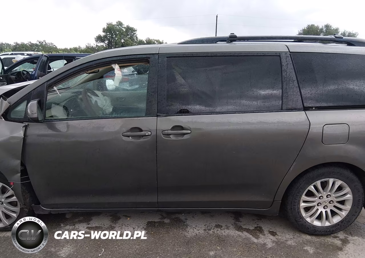 2011 Toyota Sienna Xle V6 VIN:5TDYK3DCXBS015527 - 15