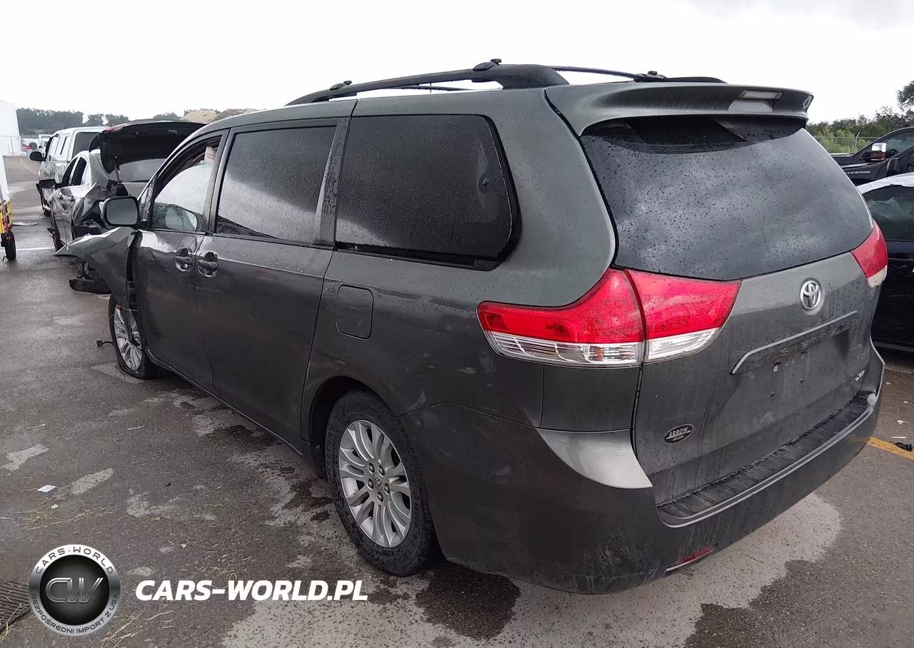 2011 Toyota Sienna Xle V6 VIN:5TDYK3DCXBS015527 - 3