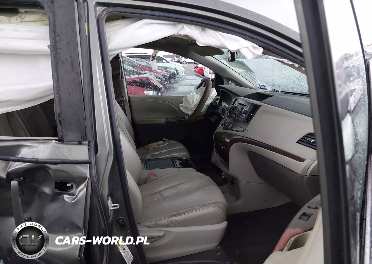 2011 Toyota Sienna Xle V6 VIN:5TDYK3DCXBS015527 - 5