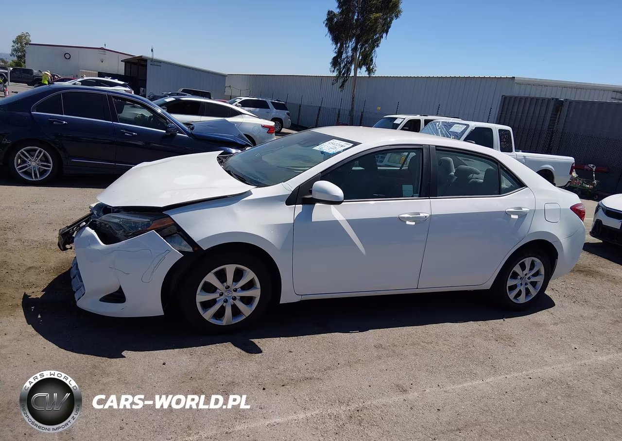 2019 Toyota Corolla Le VIN:5YFBURHE7KP925935 - 15