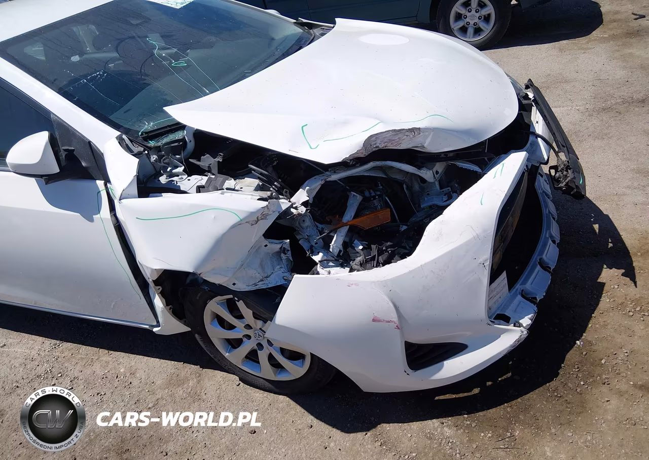 2019 Toyota Corolla Le VIN:5YFBURHE7KP925935 - 18