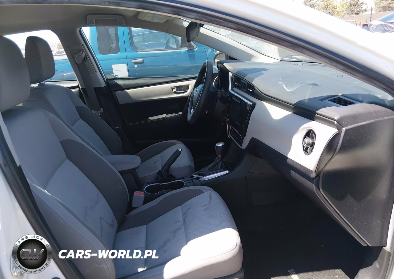 2019 Toyota Corolla Le VIN:5YFBURHE7KP925935 - 5
