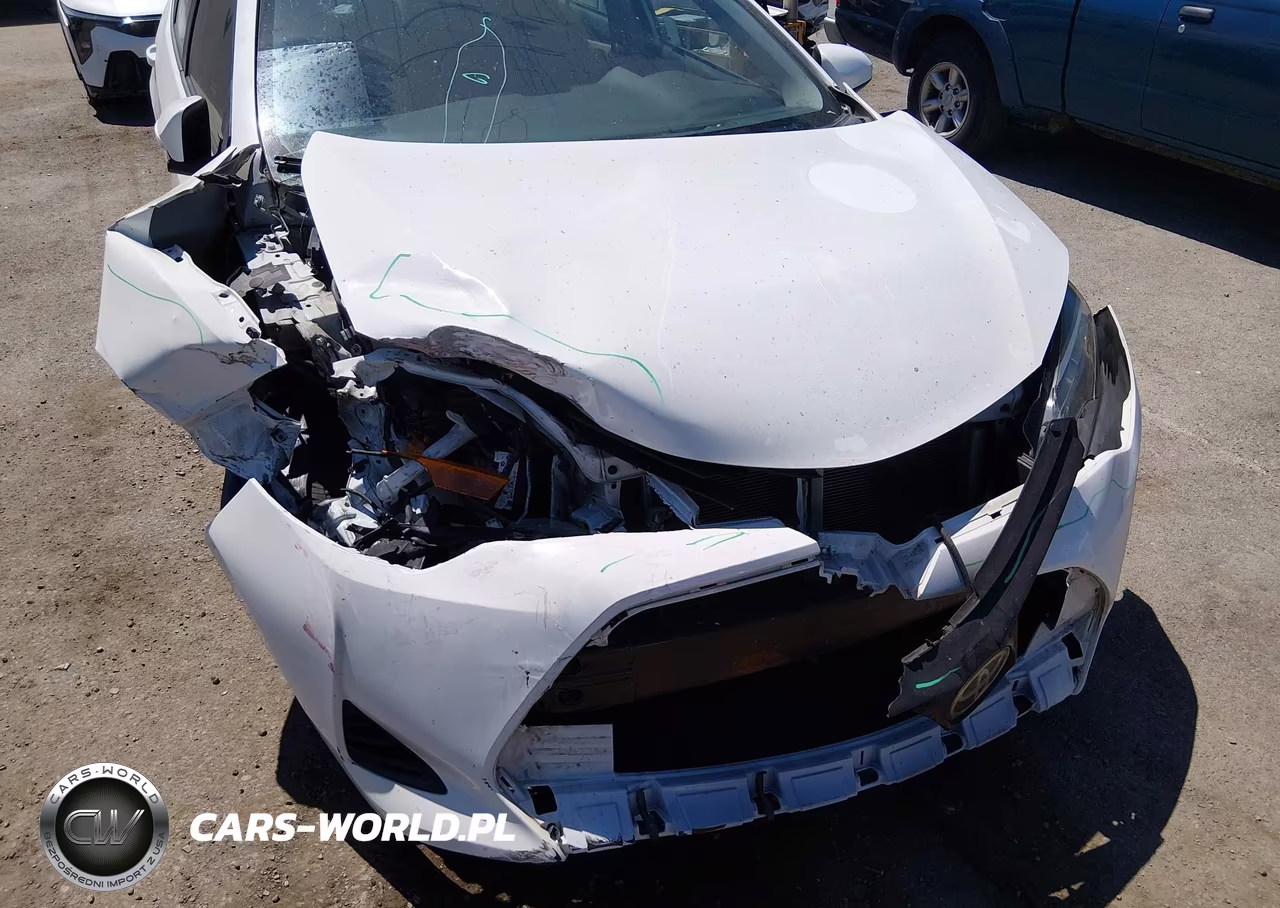 2019 Toyota Corolla Le VIN:5YFBURHE7KP925935 - 6