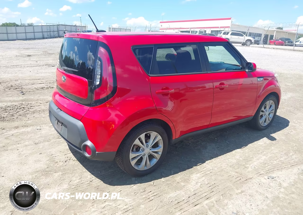 2015 Kia Soul + VIN:KNDJP3A53F7781513 - 4