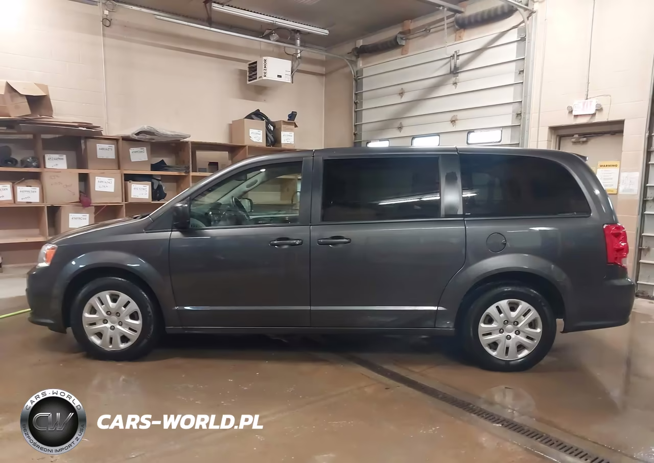 2018 Dodge Grand Caravan Se VIN:2C4RDGBG5JR273327 - 19