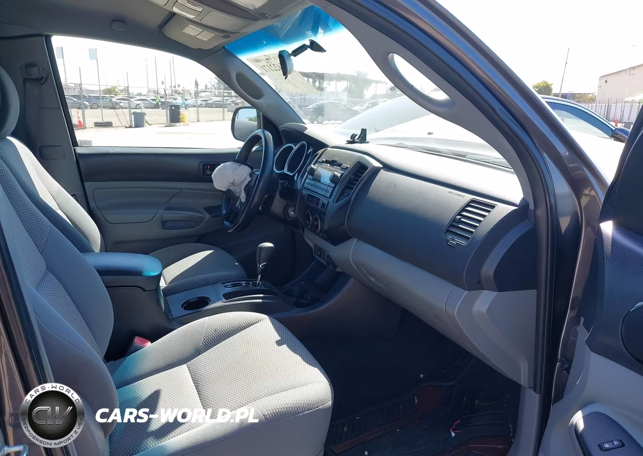 2012 Toyota Tacoma VIN:5TFTX4CN6CX018764 - 5