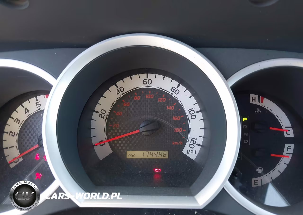 2012 Toyota Tacoma VIN:5TFTX4CN6CX018764 - 7
