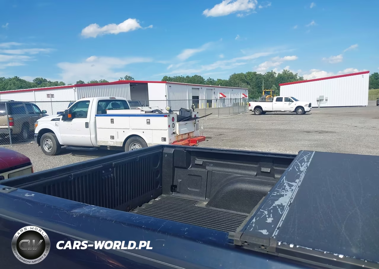 2007 GMC Sierra 1500 Classic Work VIN:1GTEC14X57Z148130 - 8