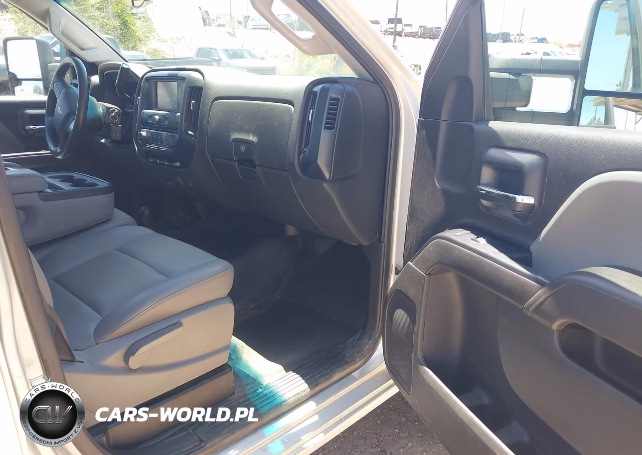 2017 Chevrolet Silverado 2500Hd Work Truck VIN:1GC1KUEG9HF217194 - 5
