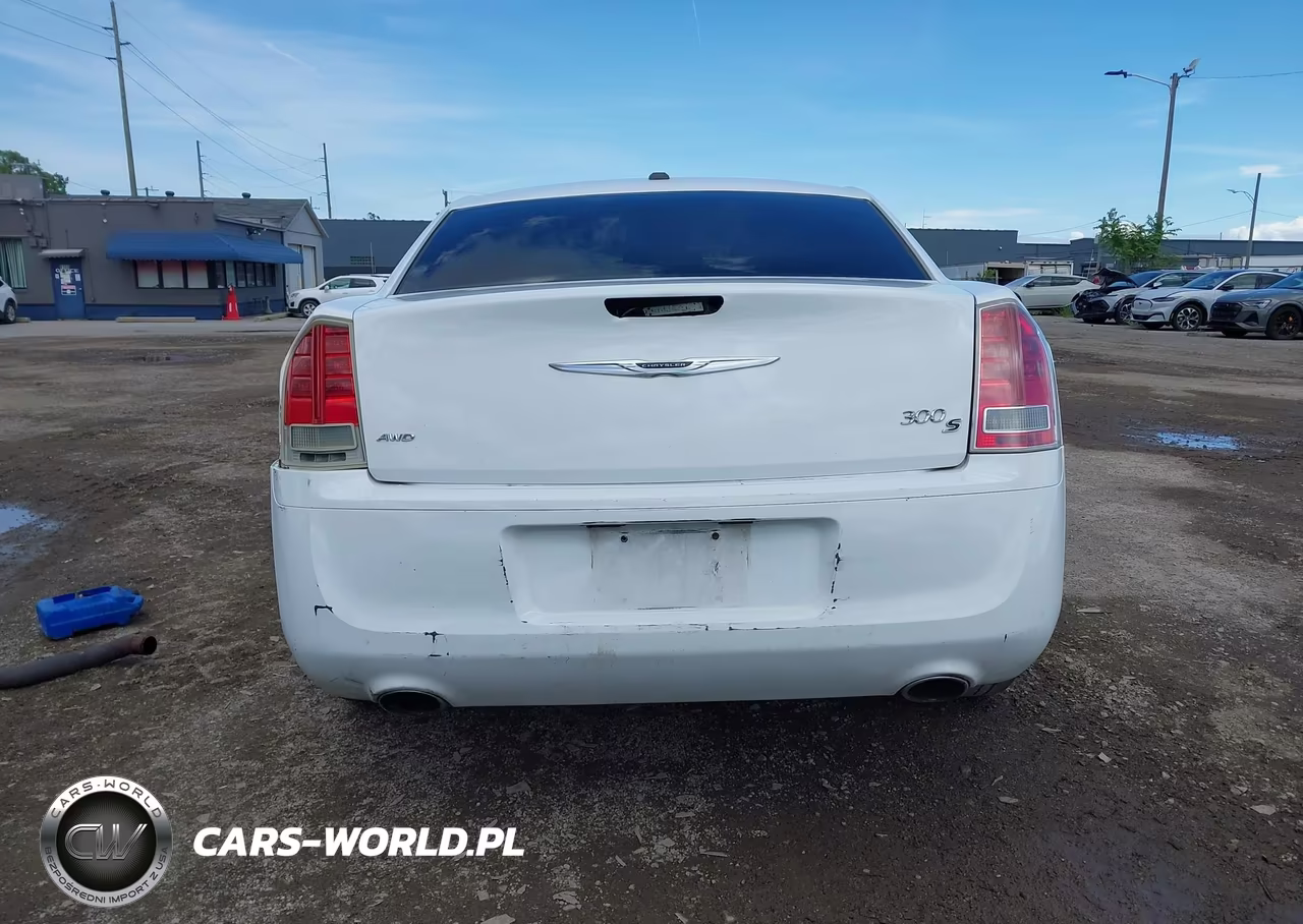 2013 Chrysler 300 300S VIN:2C3CCAGT0DH505763 - 16