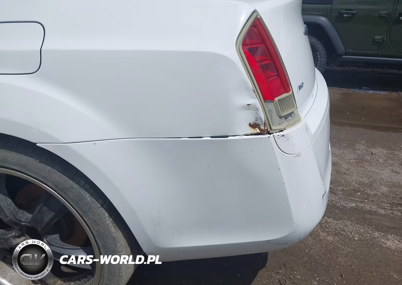2013 Chrysler 300 300S VIN:2C3CCAGT0DH505763 - 18