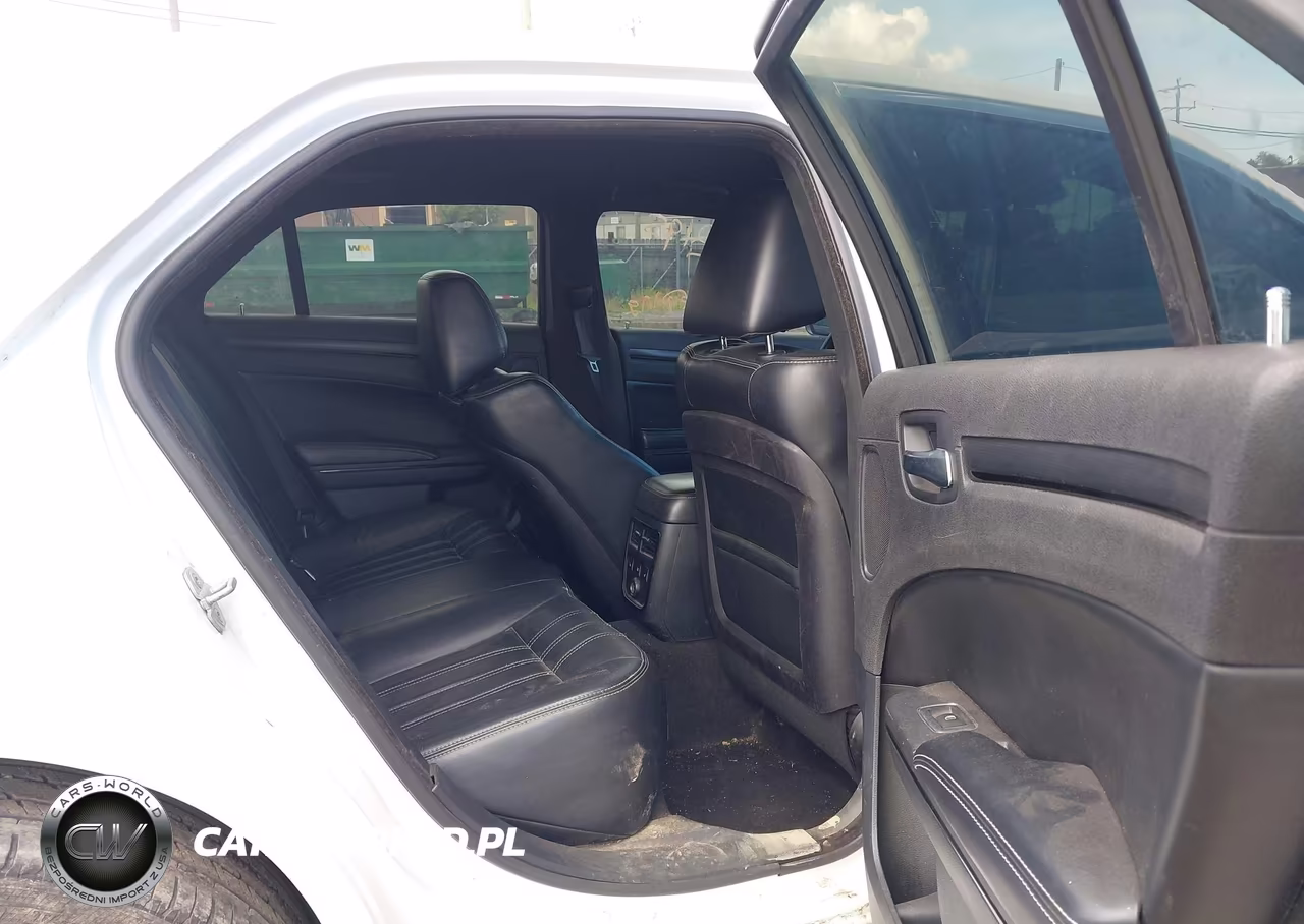 2013 Chrysler 300 300S VIN:2C3CCAGT0DH505763 - 8