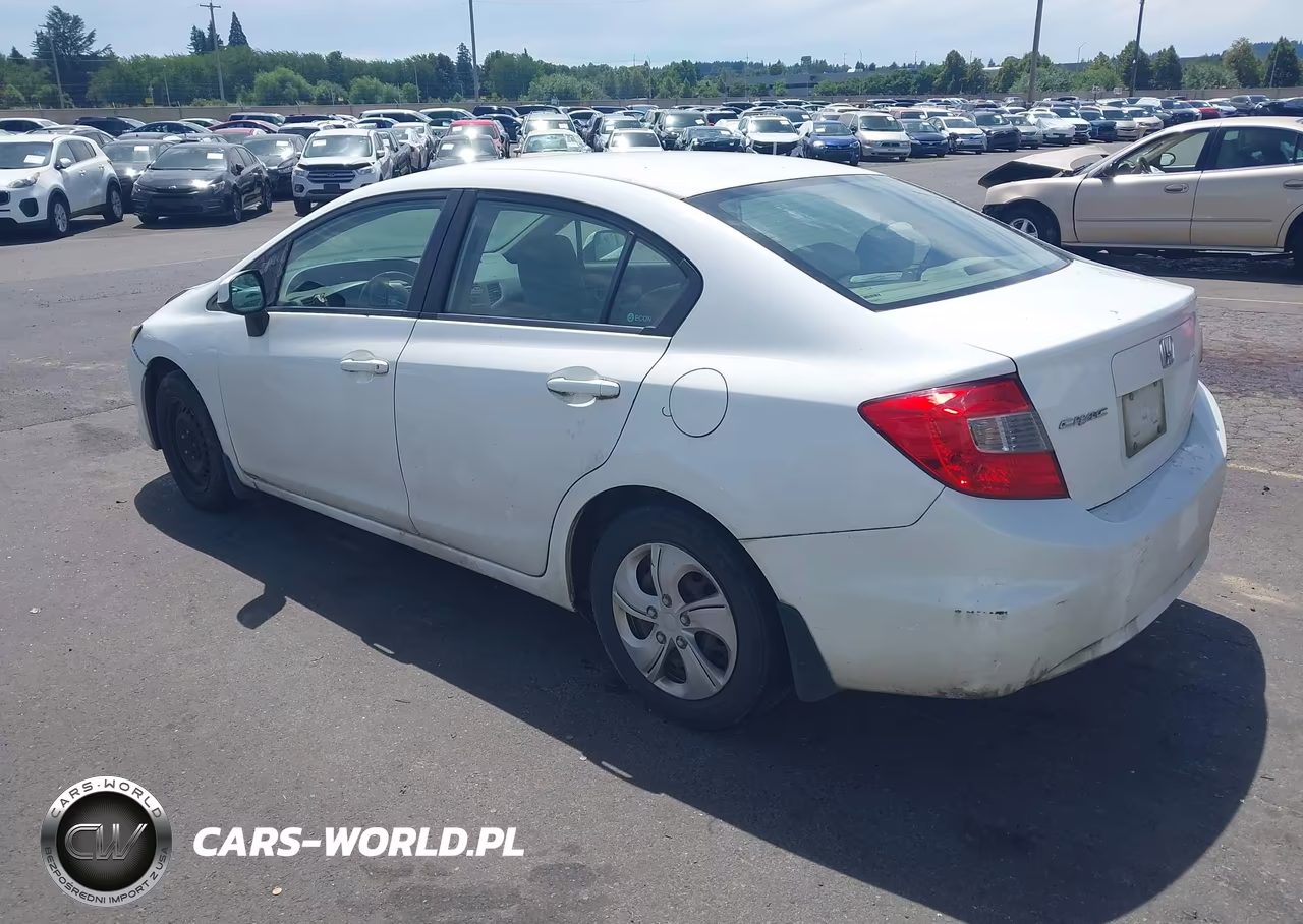 2012 Honda Civic Lx VIN:19XFB2F5XCE330775 - 3