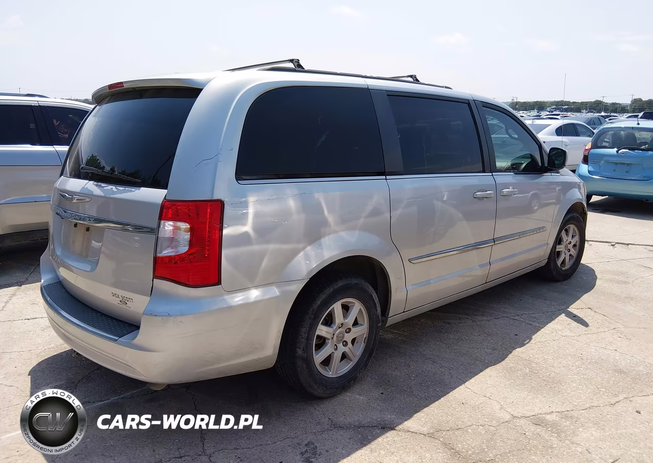2012 Chrysler Town & Country Touring VIN:2C4RC1BG0CR305040 - 4