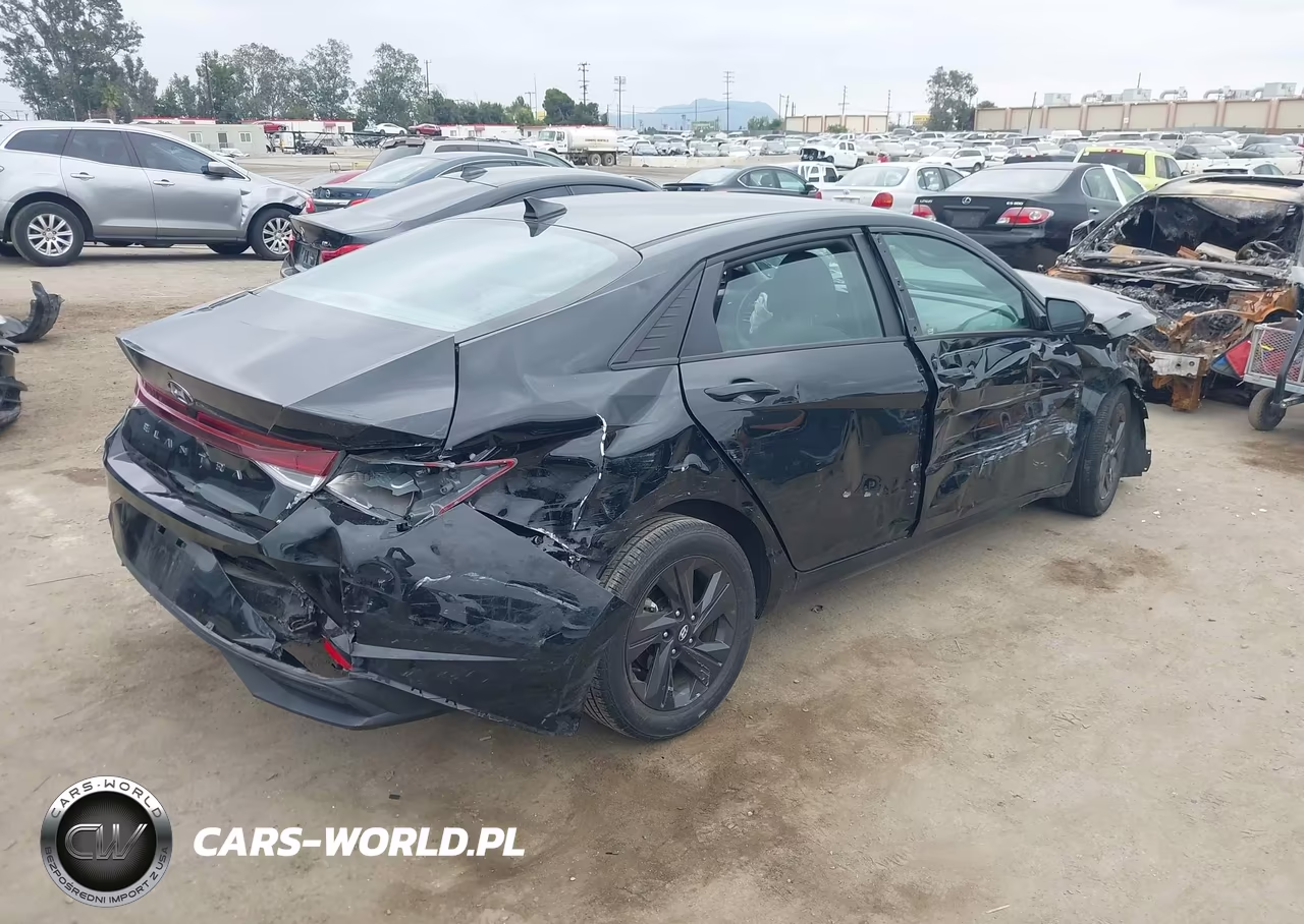 2021 Hyundai Elantra Sel VIN:5NPLM4AG2MH003205 - 4