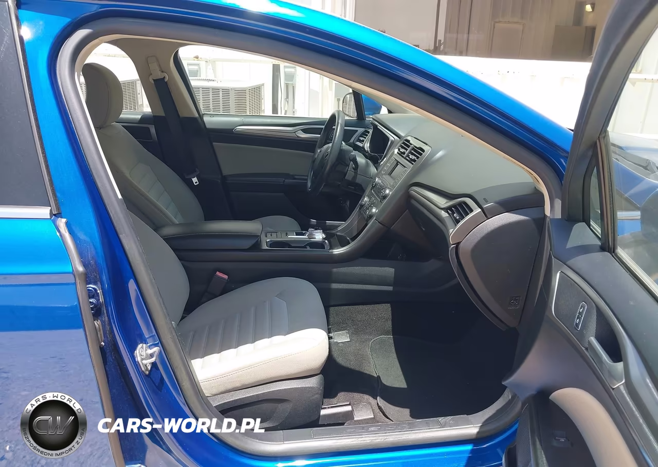 2018 Ford Fusion Hybrid S VIN:3FA6P0UU7JR209472 - 5