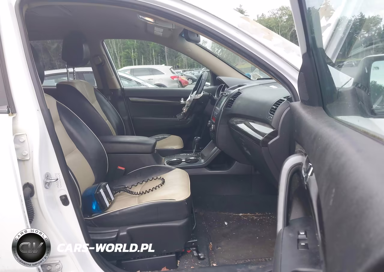 2011 Kia Sorento Ex V6 VIN:5XYKUDA2XBG036666 - 5