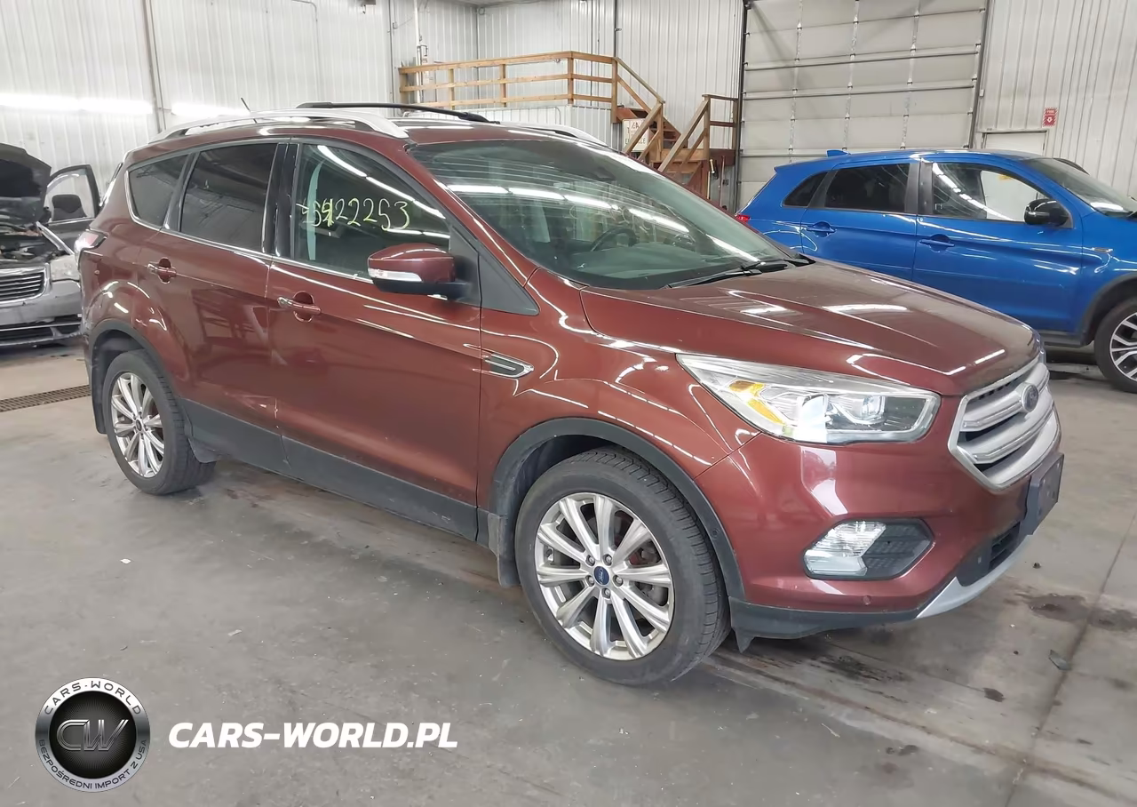 2018 Ford Escape Titanium – zdjęcie 1 z 16