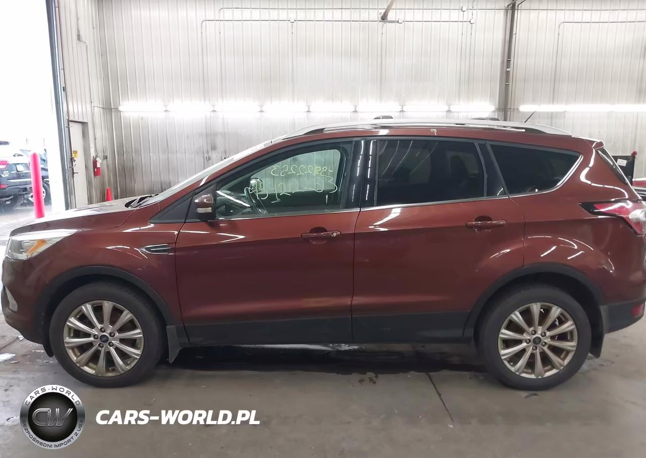 2018 Ford Escape Titanium VIN:1FMCU9J91JUA91806 - 14