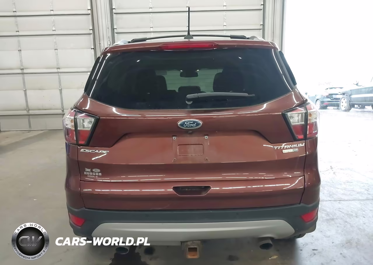 2018 Ford Escape Titanium VIN:1FMCU9J91JUA91806 - 16