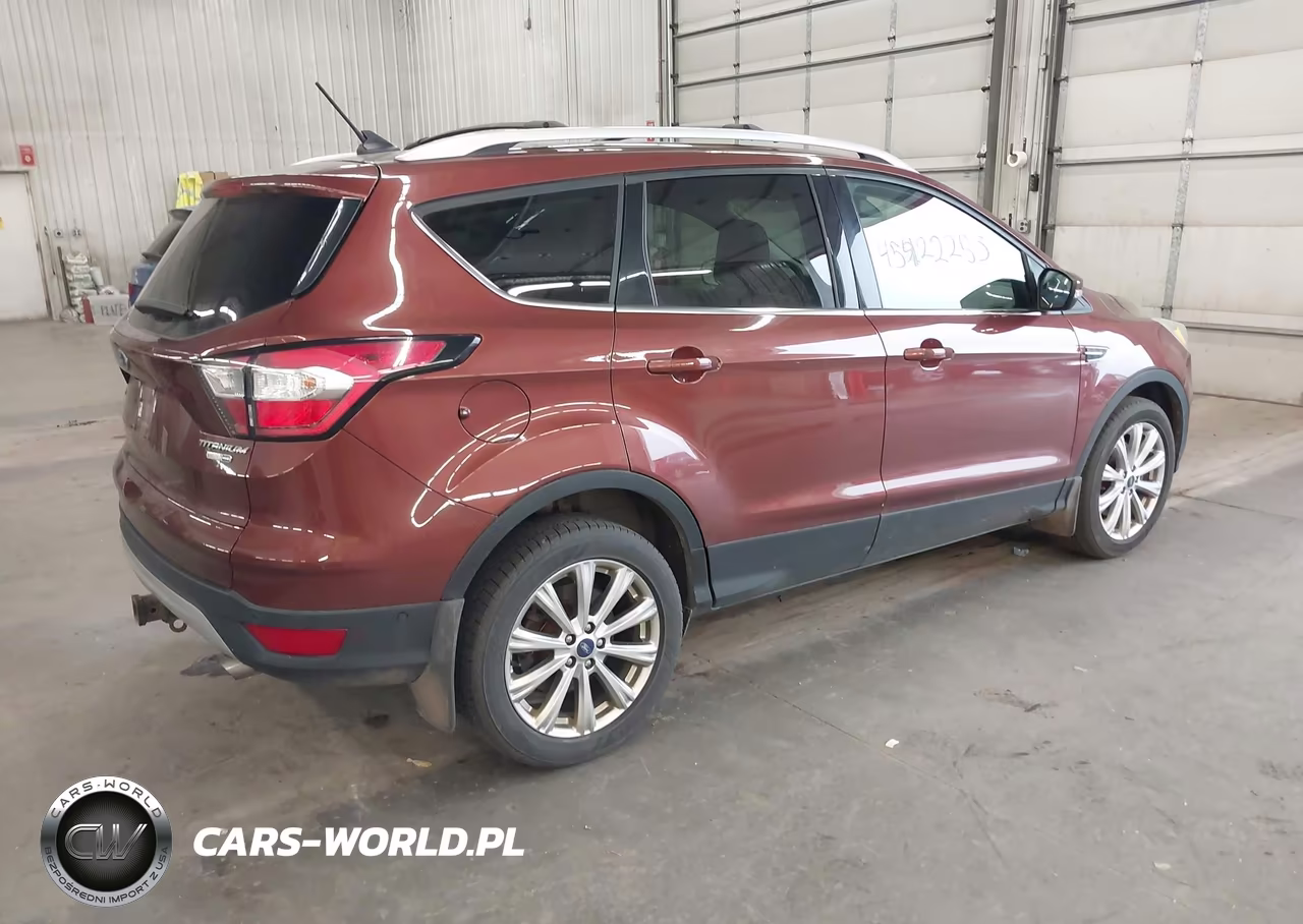 2018 Ford Escape Titanium VIN:1FMCU9J91JUA91806 - 4